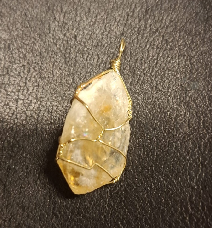 Enchanted Citrine Amulet – Handcrafted Protection & Prosperity Talisman