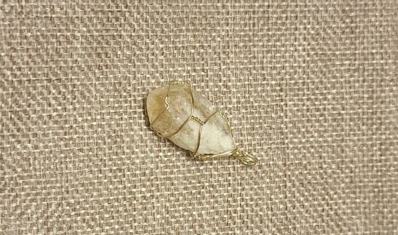 Enchanted Citrine Amulet – Handcrafted Protection & Prosperity Talisman